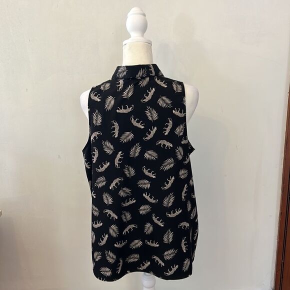 Carmen Carmen Marc Valvo black cheetah sleeveless button front blouse Size L - Picture 7 of 9